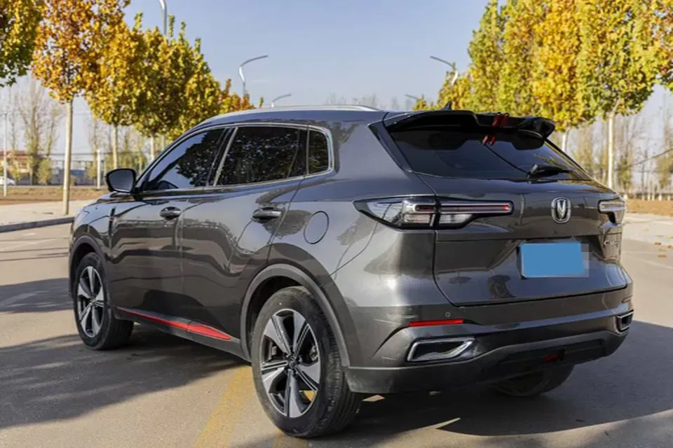 2022 ChangAn Oshan X7 Plus 1.5T 188HP L4 7DCT,autocango,china used car exporter,china ev exporter,chinese used car exporter,chinese used ev exporter