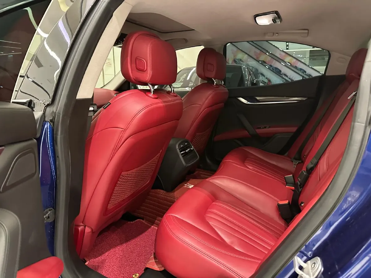 2017 Maserati Ghibli 3.0T 350HP V6 8AT,autocango,china used car exporter,china ev exporter,chinese used car exporter,chinese used ev exporter