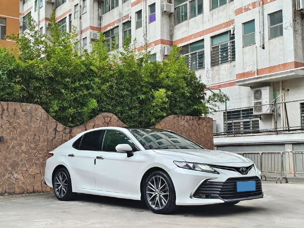 2021 Toyota Camry 2.5L 209HP L4 8AT,autocango,china used car exporter,china ev exporter,chinese used car exporter,chinese used ev exporter