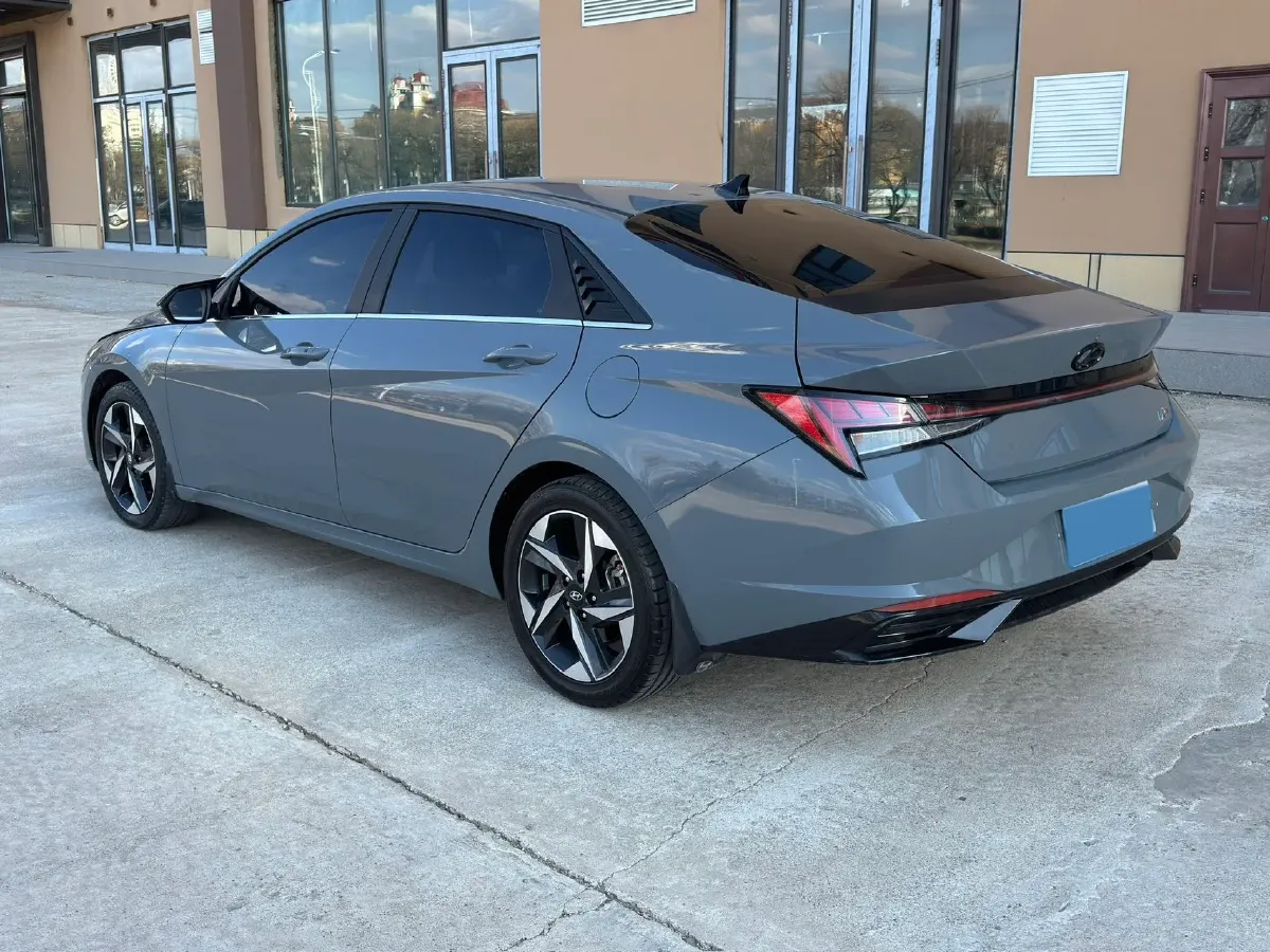 2021 Hyundai Elantra 1.5L 115HP L4 CVT,autocango,china used car exporter,china ev exporter,chinese used car exporter,chinese used ev exporter