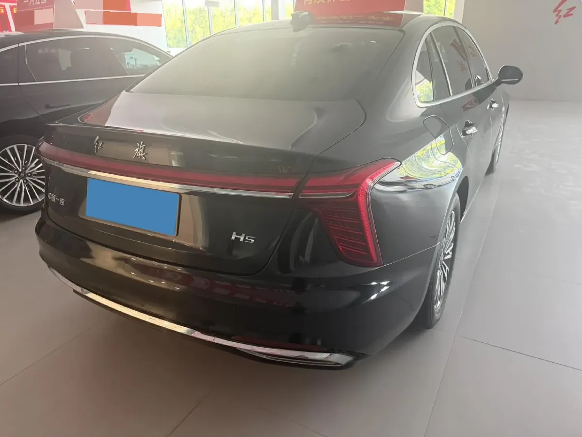 2024 HongQi H5 1.5T 169HP L4 7DCT,autocango,china used car exporter,china ev exporter,chinese used car exporter,chinese used ev exporter