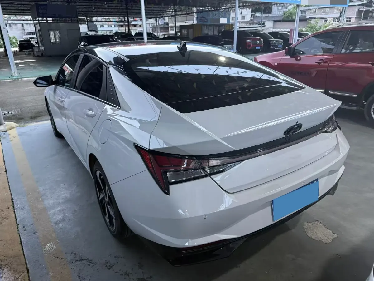 2022 Hyundai Elantra 1.5L 115HP L4 CVT,autocango,china used car exporter,china ev exporter,chinese used car exporter,chinese used ev exporter