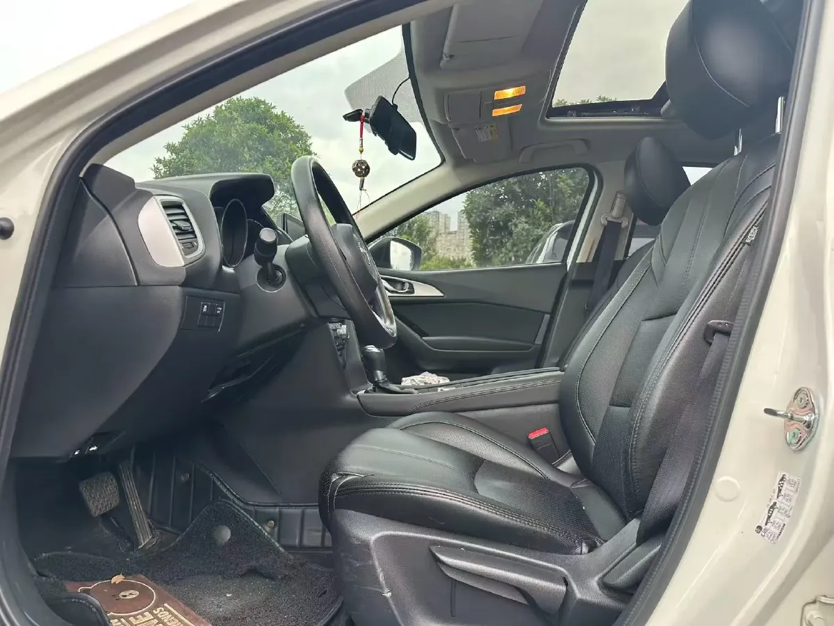 2017 Mazda 3 Axela 1.5L 117HP L4 6AT,autocango,china used car exporter,china ev exporter,chinese used car exporter,chinese used ev exporter