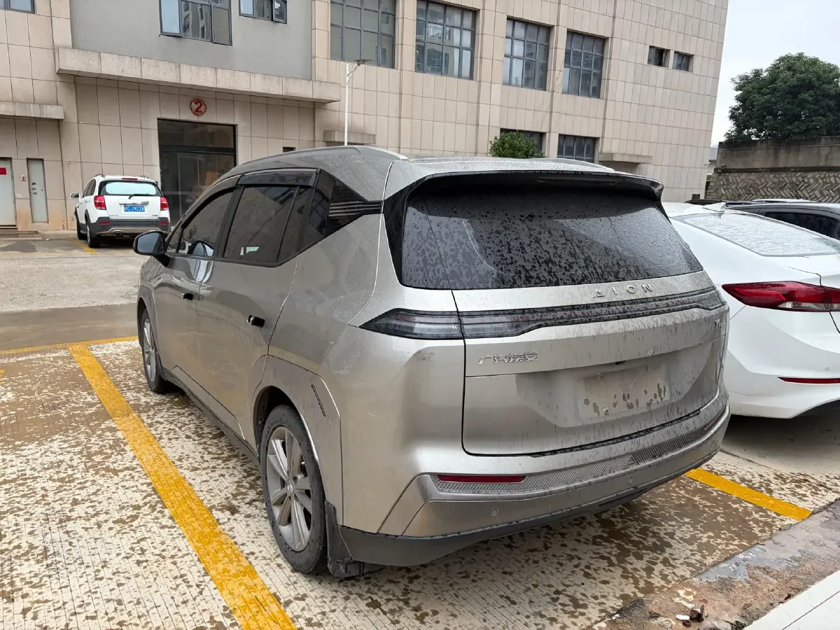 2023 GAC Trumpchi GS4 1.5T 177HP L4 6AT,autocango,china used car exporter,china ev exporter,chinese used car exporter,chinese used ev exporter