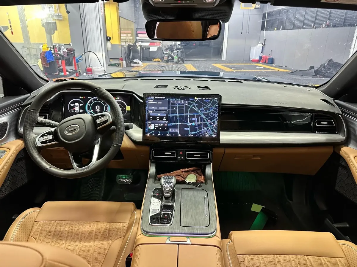 2025 GAC Trumpchi GS8 2.0T 252HP L4 8AT,autocango,china used car exporter,china ev exporter,chinese used car exporter,chinese used ev exporter