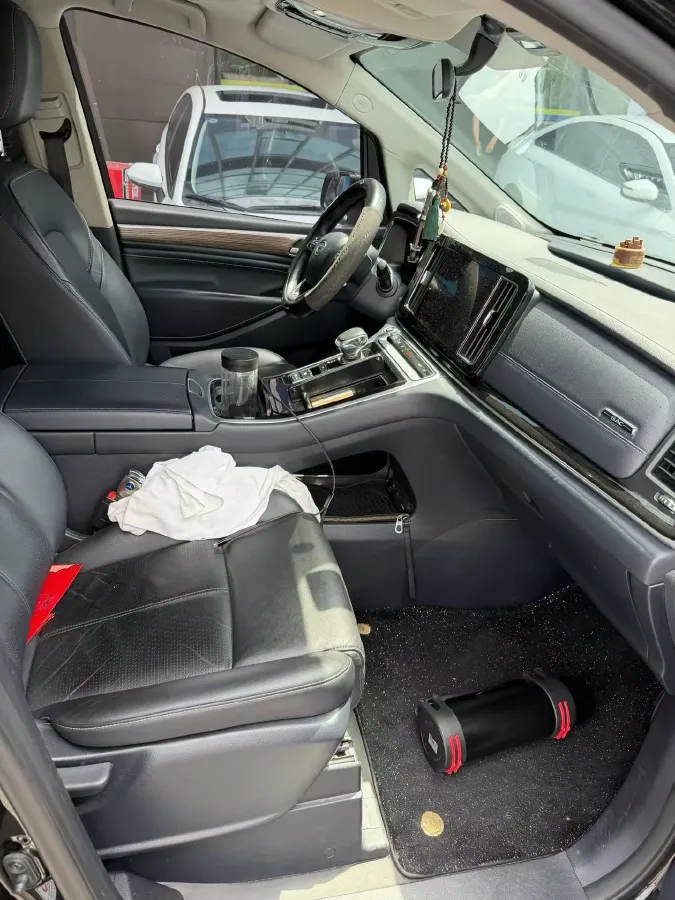 2021 GAC Trumpchi M8 2.0T 252HP L4 8AT,autocango,china used car exporter,china ev exporter,chinese used car exporter,chinese used ev exporter