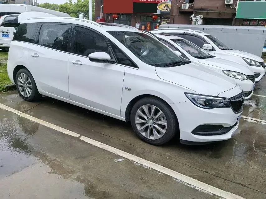 2021 Buick GL6 1.3T 163HP L3 6AT,autocango,china used car exporter,china ev exporter,chinese used car exporter,chinese used ev exporter