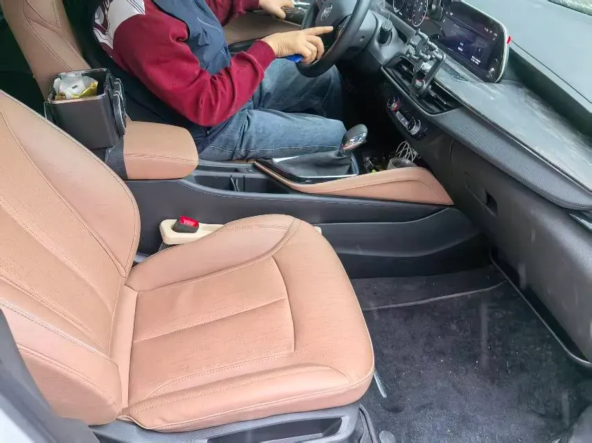 2021 Buick GL6 1.3T 163HP L3 6AT,autocango,china used car exporter,china ev exporter,chinese used car exporter,chinese used ev exporter