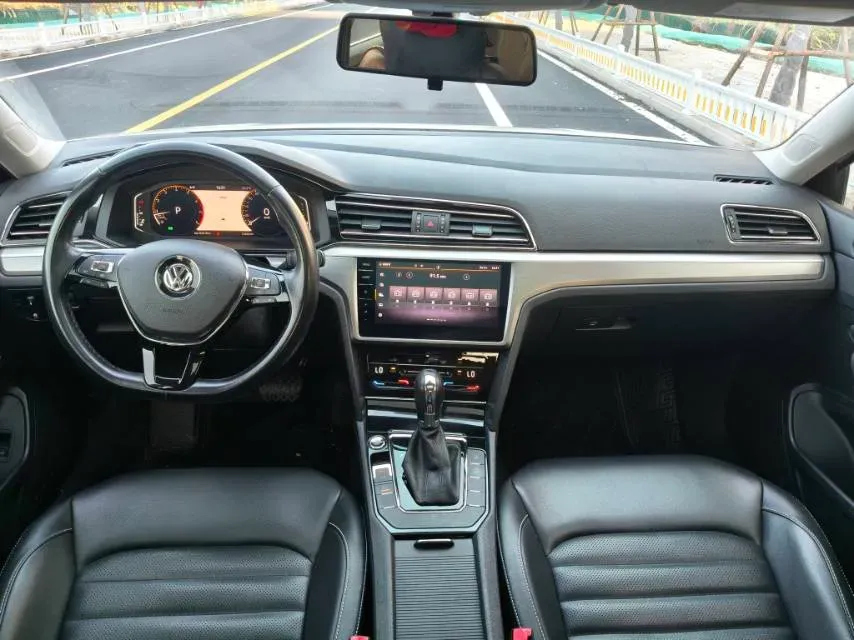 2021 Volkswagen Lamando 1.4T 150HP L4 7DCT,autocango,china used car exporter,china ev exporter,chinese used car exporter,chinese used ev exporter