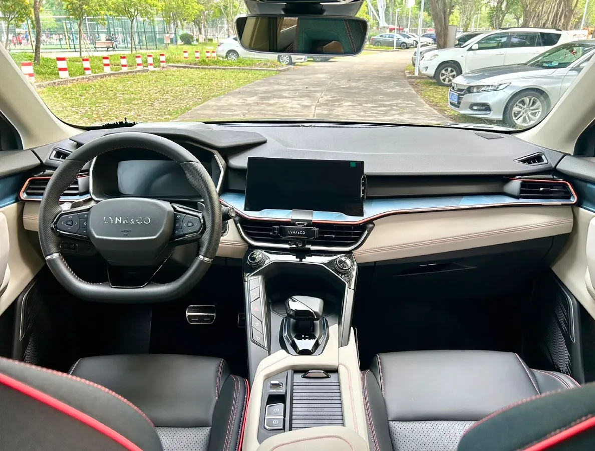 2020 LYNK&CO 06 1.5T 177HP L3 7DCT,autocango,china used car exporter,china ev exporter,chinese used car exporter,chinese used ev exporter