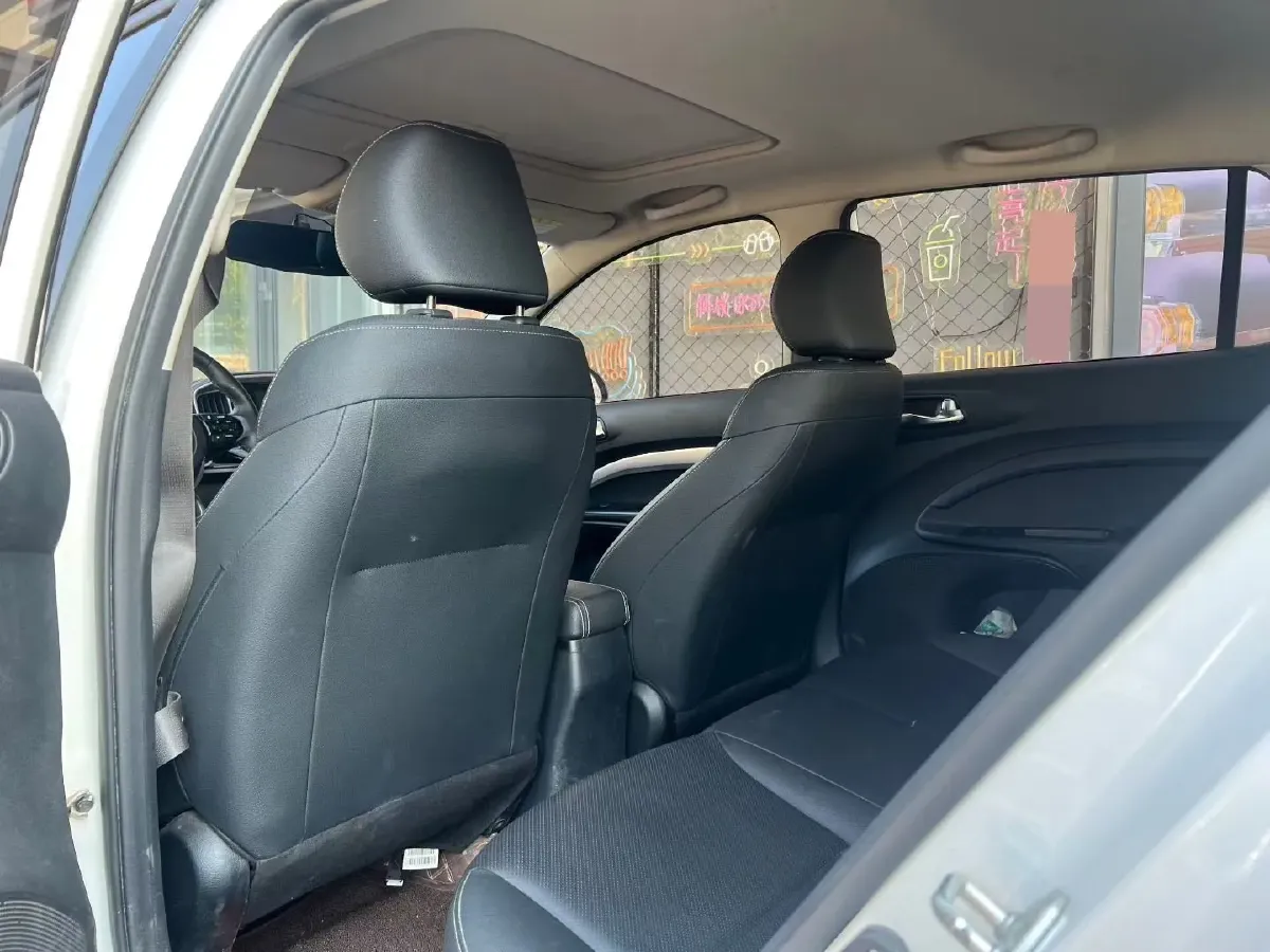 2021 Kia KX1 1.4L 100HP L4 6AT,autocango,china used car exporter,china ev exporter,chinese used car exporter,chinese used ev exporter