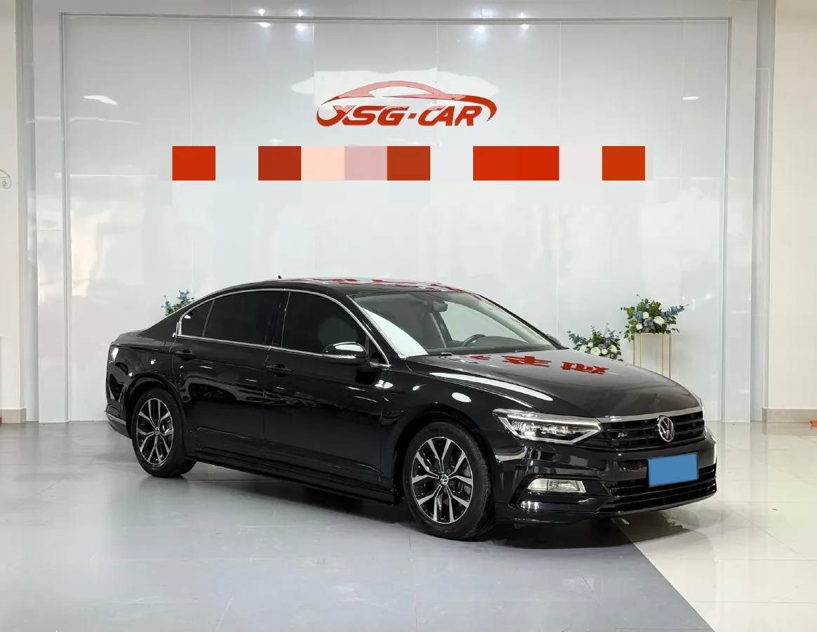 2020 Volkswagen Magotan 2.0T 186HP L4 7DCT,autocango,china used car exporter,china ev exporter,chinese used car exporter,chinese used ev exporter