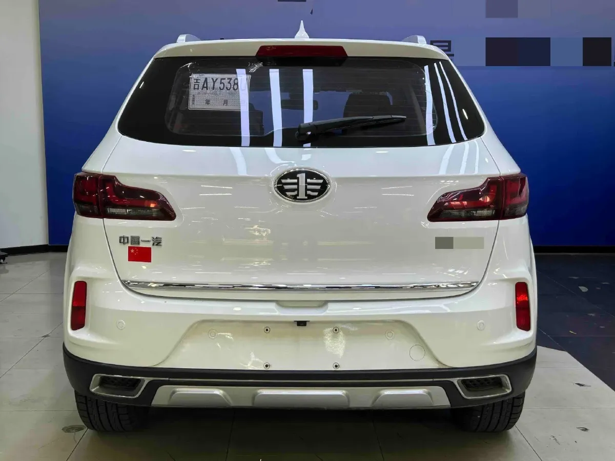 2019 Bestune X40 1.6L 114HP L4 6AT,autocango,china used car exporter,china ev exporter,chinese used car exporter,chinese used ev exporter