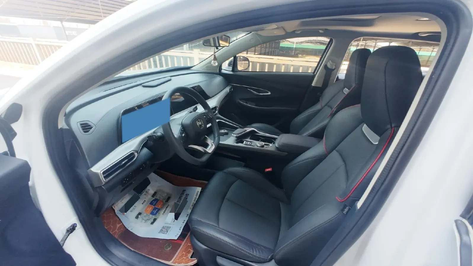 2020 ChangAn UNI-T 1.5T 180HP L4 7DCT,autocango,china used car exporter,china ev exporter,chinese used car exporter,chinese used ev exporter