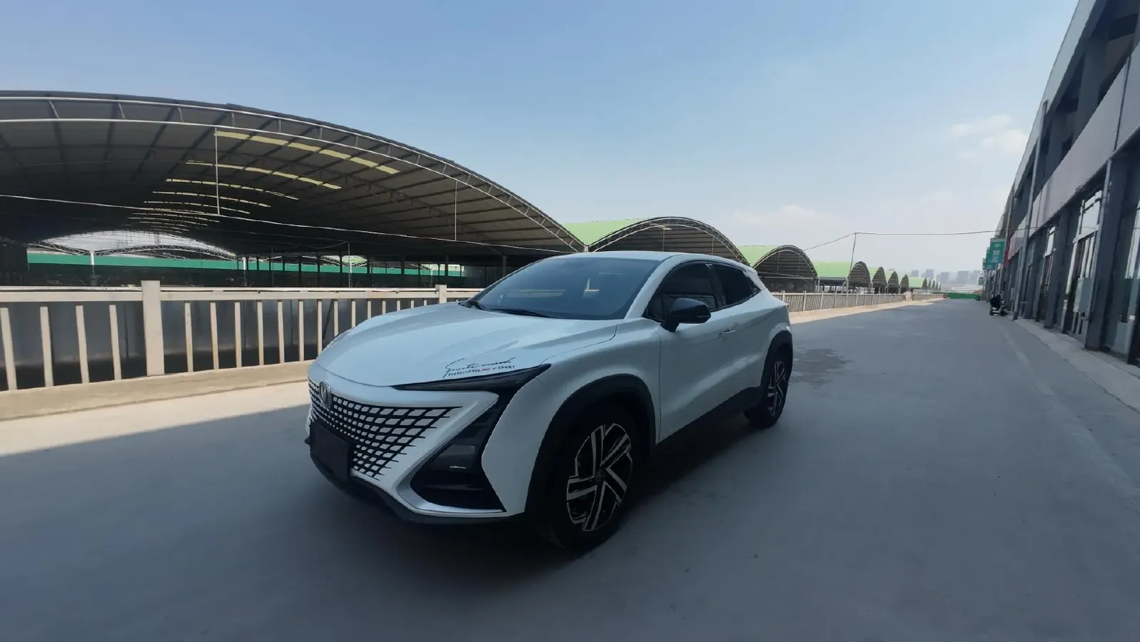 2020 ChangAn UNI-T 1.5T 180HP L4 7DCT,autocango,china used car exporter,china ev exporter,chinese used car exporter,chinese used ev exporter