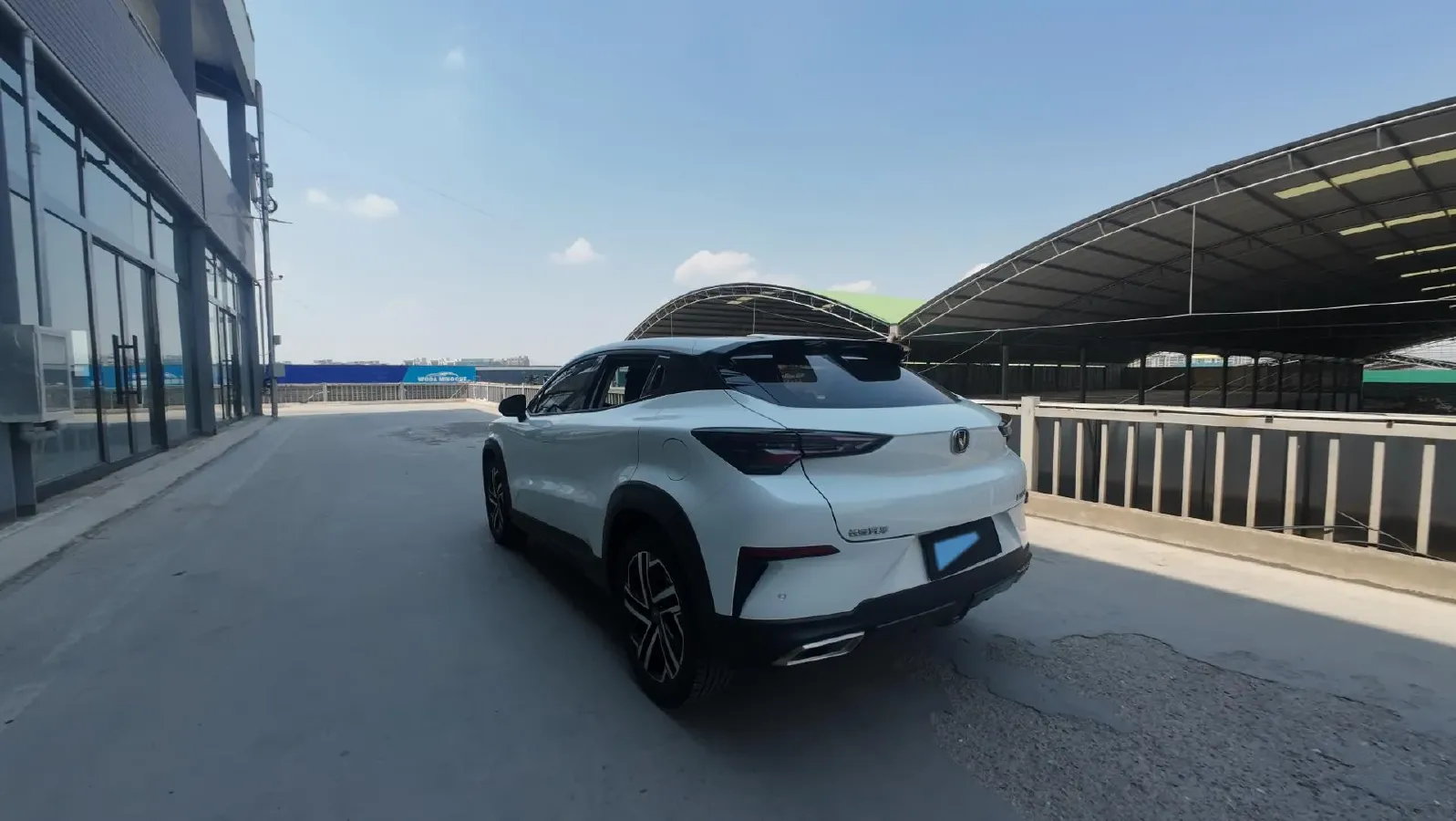 2020 ChangAn UNI-T 1.5T 180HP L4 7DCT,autocango,china used car exporter,china ev exporter,chinese used car exporter,chinese used ev exporter