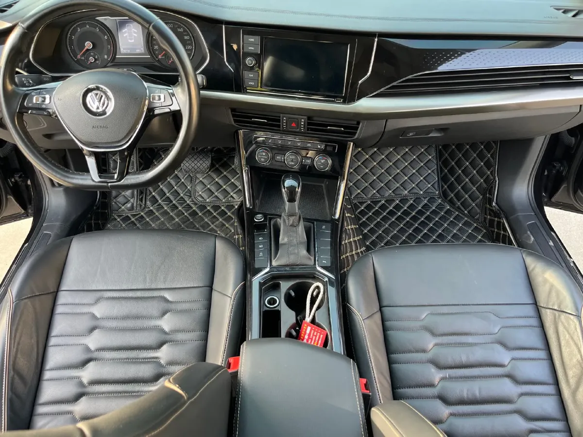 2019 Skoda Kodiak 2.0T 186HP L4 7DCT,autocango,china used car exporter,china ev exporter,chinese used car exporter,chinese used ev exporter