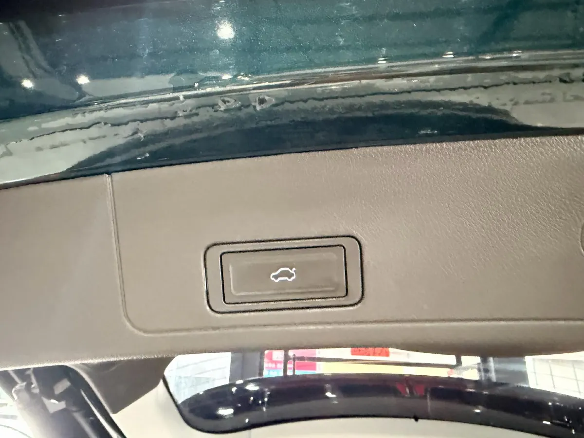 2024 Chery Tiggo 8 PRO 1.6T 197HP L4 7DCT,autocango,china used car exporter,china ev exporter,chinese used car exporter,chinese used ev exporter