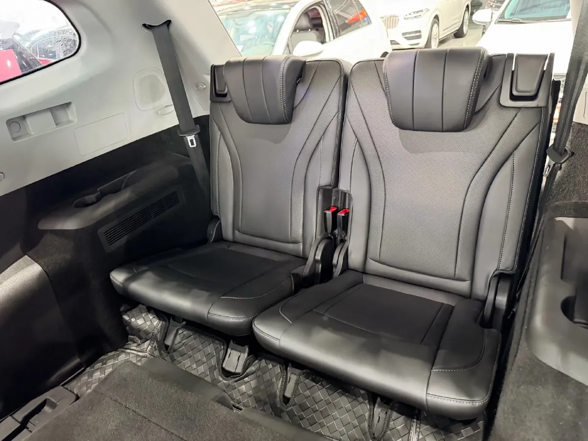 2024 Chery Tiggo 8 PRO 1.6T 197HP L4 7DCT,autocango,china used car exporter,china ev exporter,chinese used car exporter,chinese used ev exporter