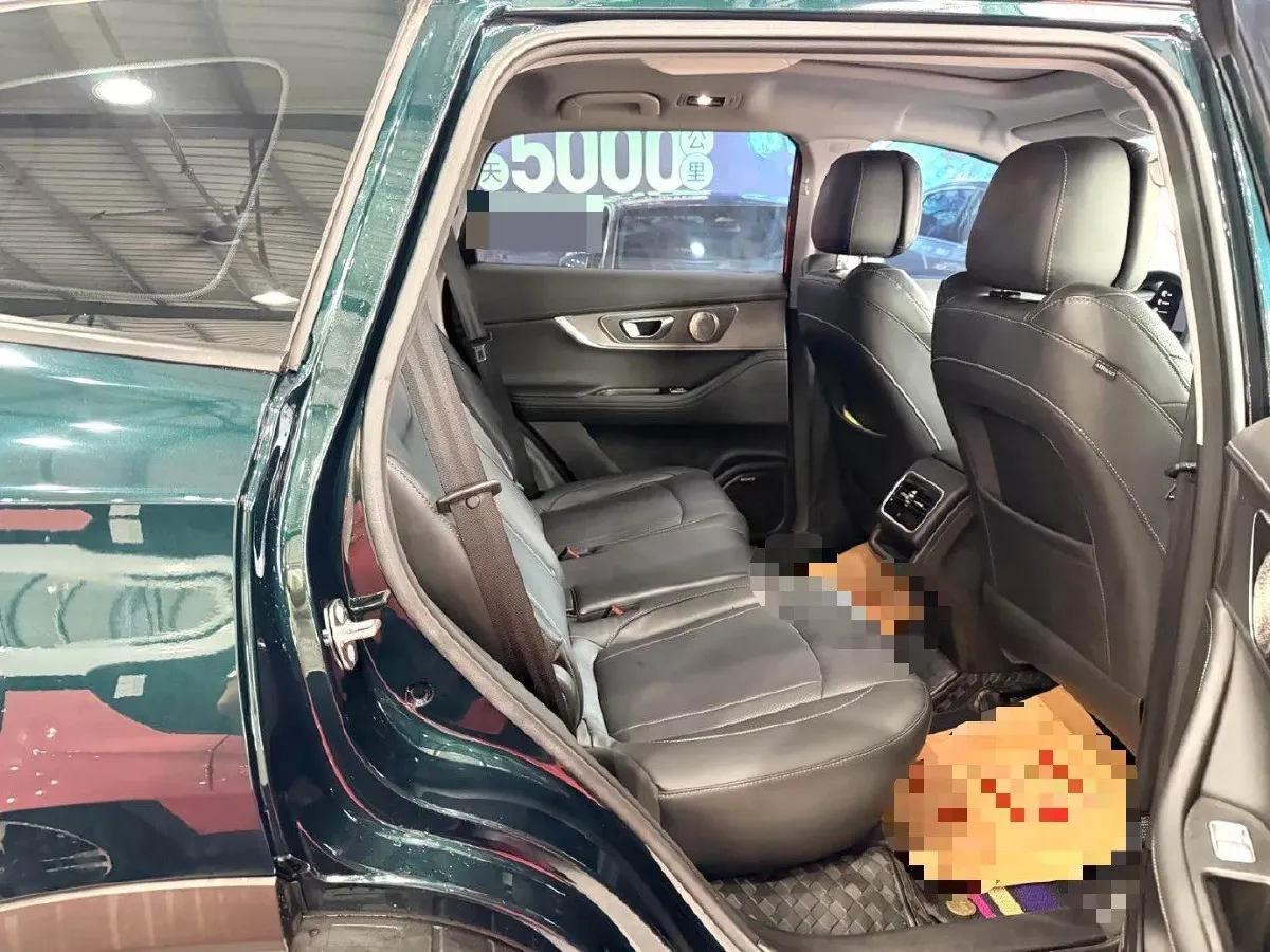 2024 Chery Tiggo 8 PRO 1.6T 197HP L4 7DCT,autocango,china used car exporter,china ev exporter,chinese used car exporter,chinese used ev exporter