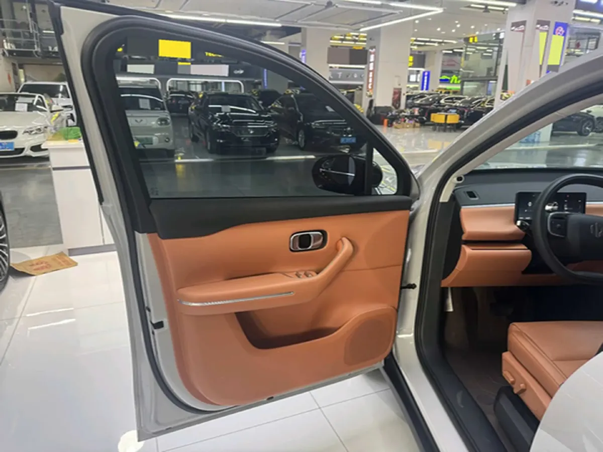 2024 Leapmotor C10 BEV 69.9KWH,autocango,china used car exporter,china ev exporter,chinese used car exporter,chinese used ev exporter