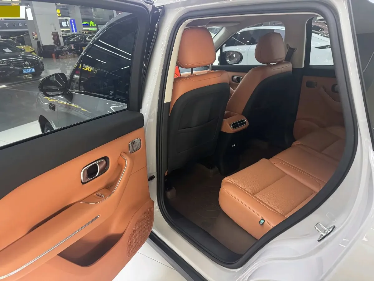 2024 Leapmotor C10 BEV 69.9KWH,autocango,china used car exporter,china ev exporter,chinese used car exporter,chinese used ev exporter