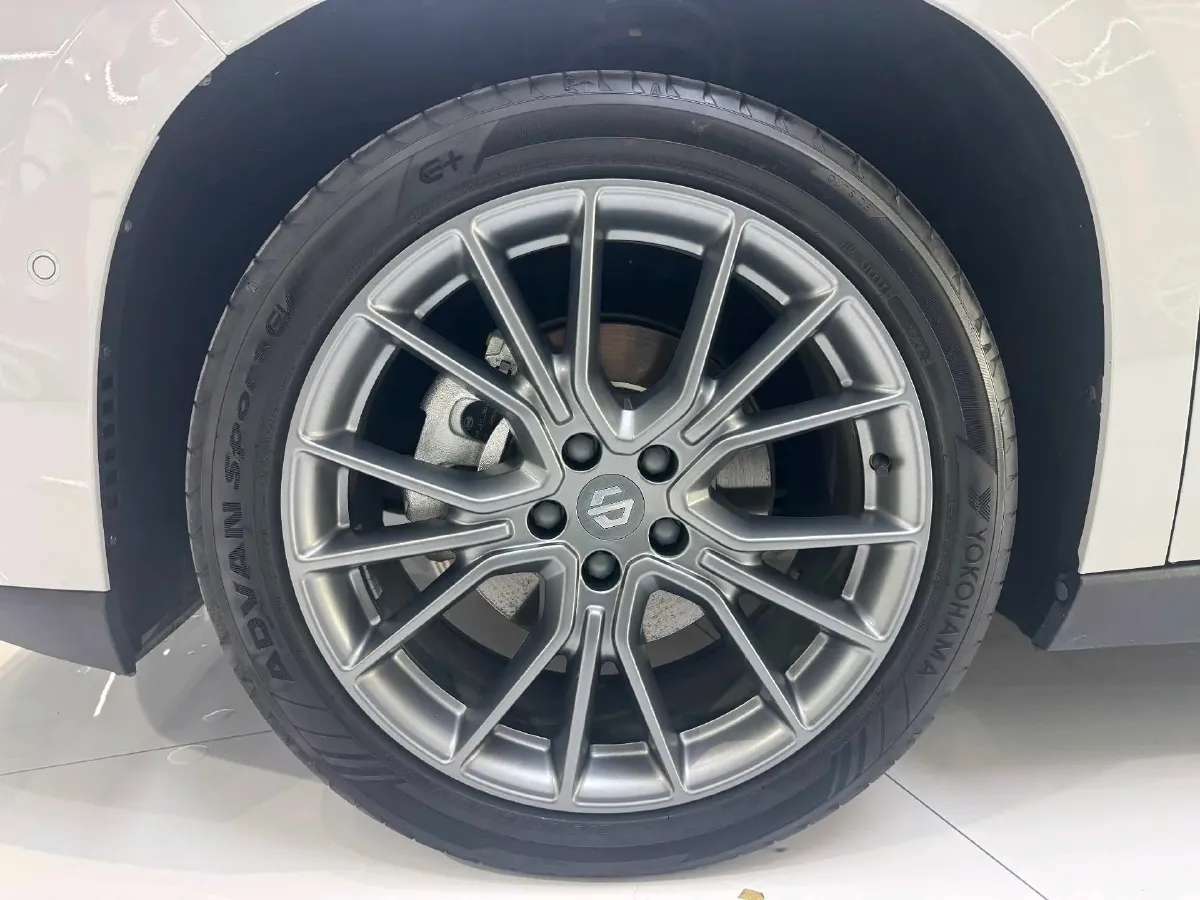 2024 Leapmotor C10 BEV 69.9KWH,autocango,china used car exporter,china ev exporter,chinese used car exporter,chinese used ev exporter