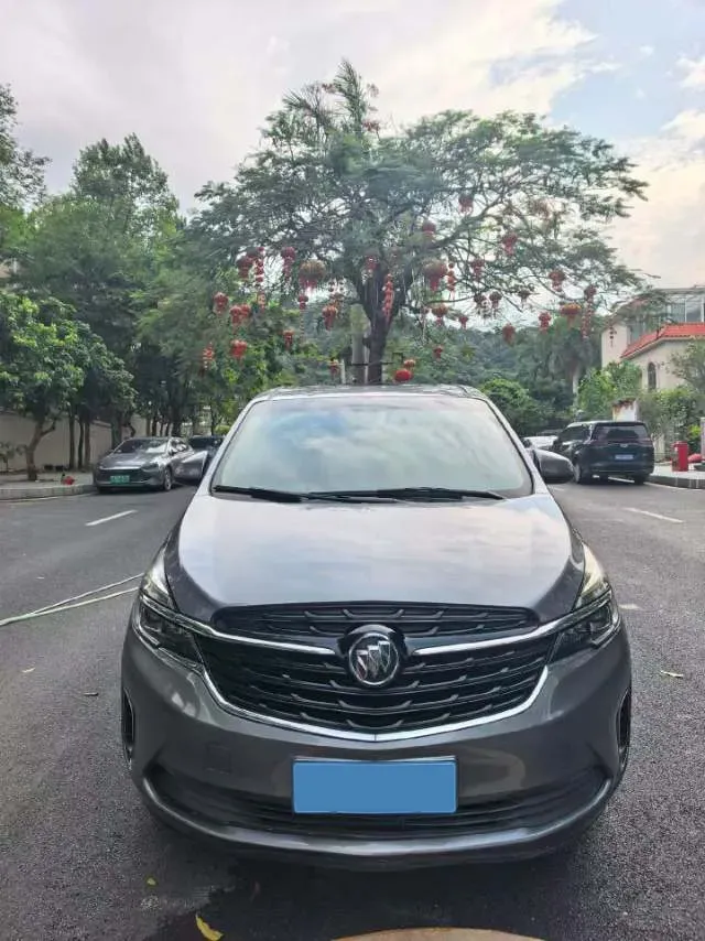 2021 Buick GL8 2.0T 237HP L4 9AT,autocango,china used car exporter,china ev exporter,chinese used car exporter,chinese used ev exporter