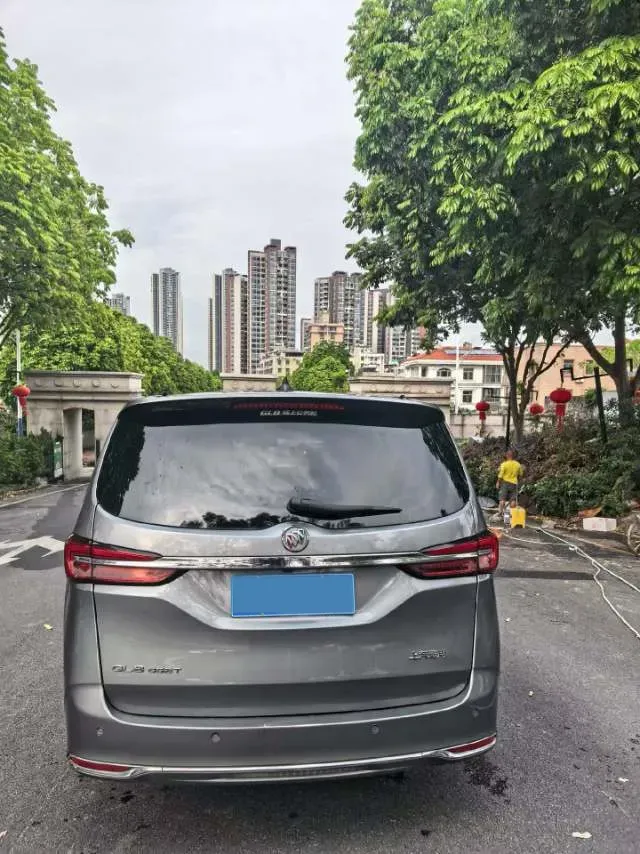 2021 Buick GL8 2.0T 237HP L4 9AT,autocango,china used car exporter,china ev exporter,chinese used car exporter,chinese used ev exporter