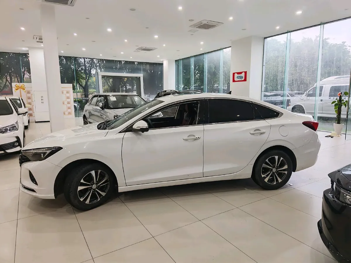 2021 ChangAn Eado 1.4T 160HP L4 7DCT,autocango,china used car exporter,china ev exporter,chinese used car exporter,chinese used ev exporter