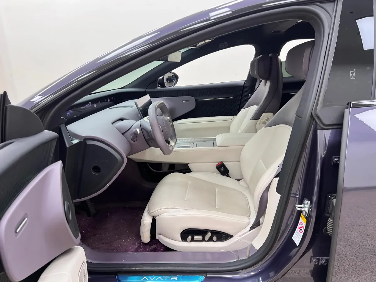 2024 Avatr 12 BEV 94.5KWH,autocango,china used car exporter,china ev exporter,chinese used car exporter,chinese used ev exporter