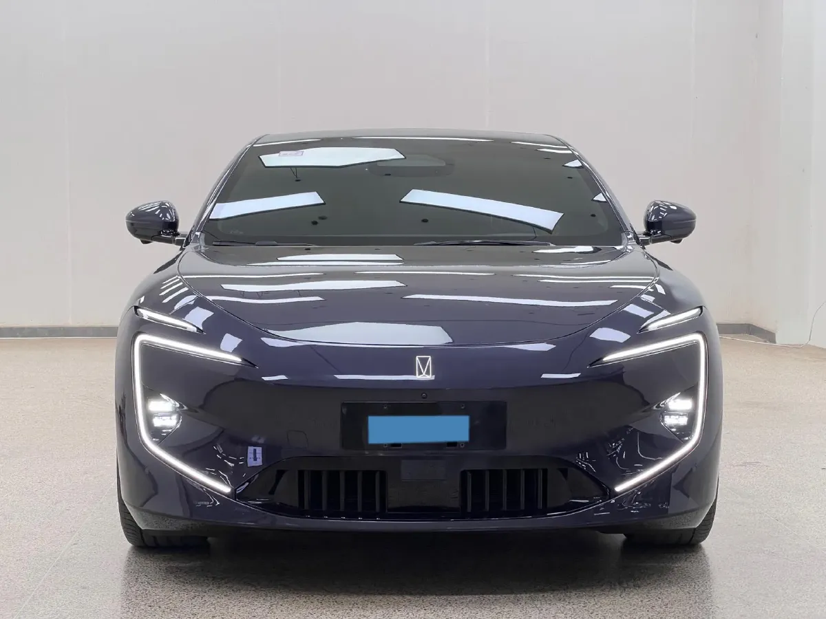 2024 Avatr 12 BEV 94.5KWH,autocango,china used car exporter,china ev exporter,chinese used car exporter,chinese used ev exporter
