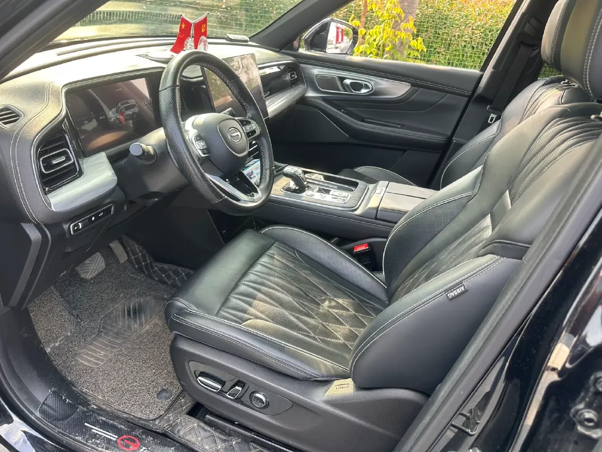 2022 GAC Trumpchi GS8 2.0T 252HP L4 8AT,autocango,china used car exporter,china ev exporter,chinese used car exporter,chinese used ev exporter