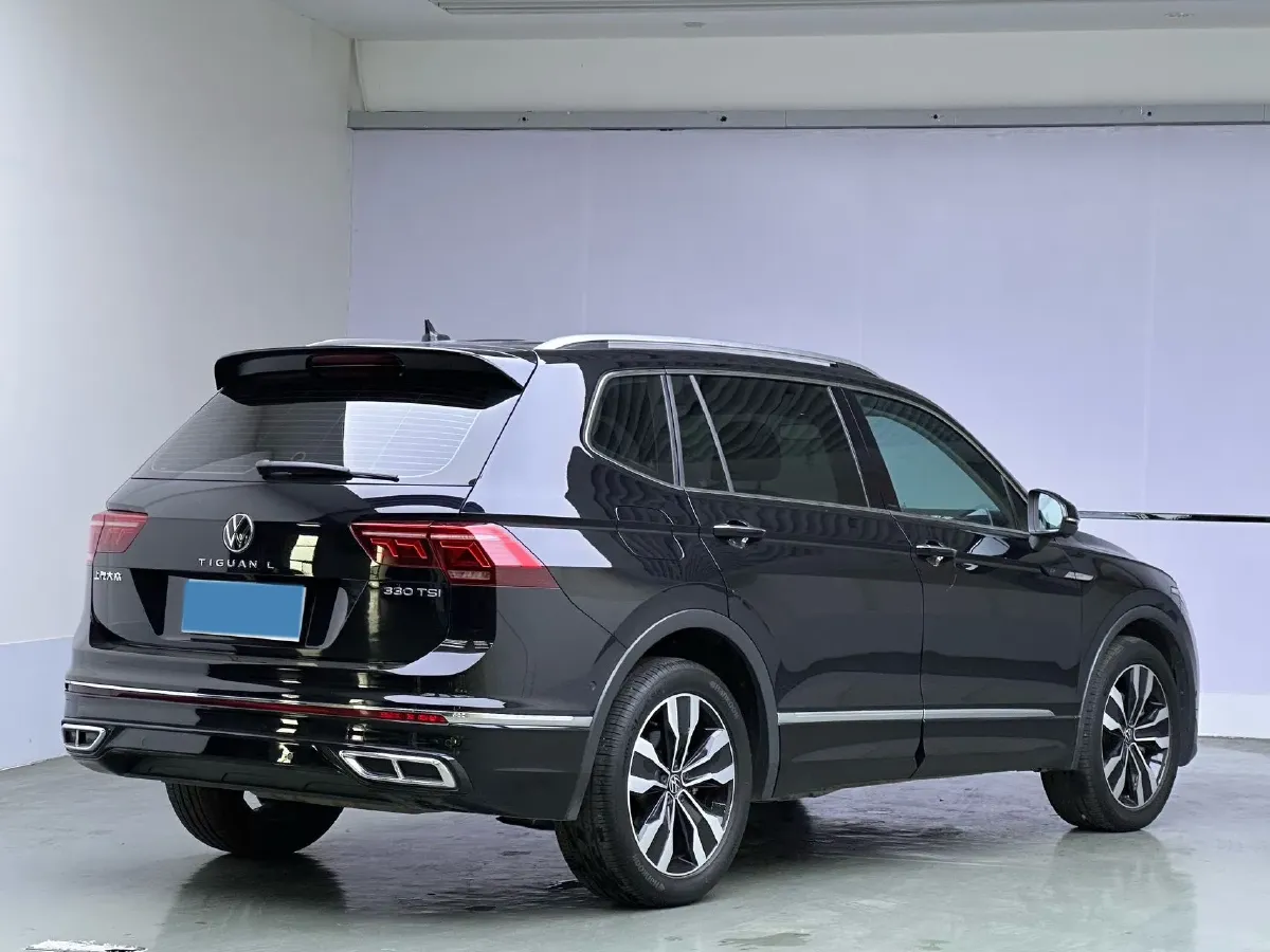 2024 Volkswagen Tiguan L 2.0T 186HP L4 7DCT,autocango,china used car exporter,china ev exporter,chinese used car exporter,chinese used ev exporter