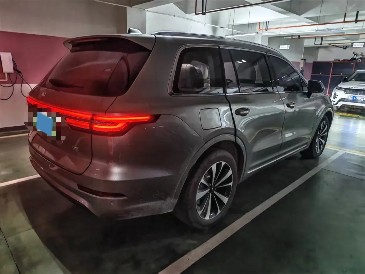 2020 Li ONE Range Extended 131HP REEV 40.5KWH,autocango,china used car exporter,china ev exporter,chinese used car exporter,chinese used ev exporter