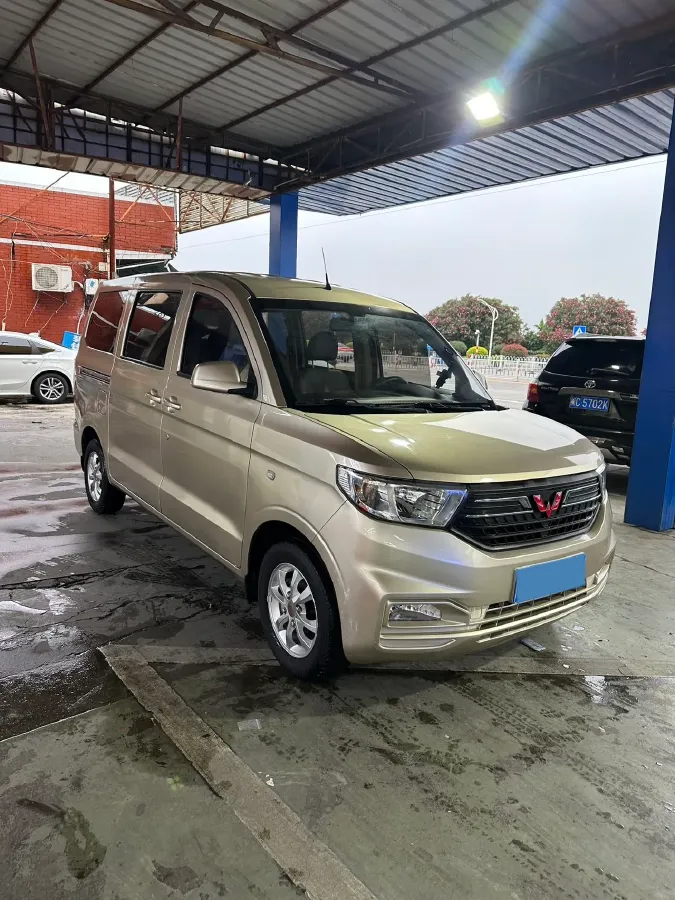 2022 JinBei Little Sea Lion X30 1.5L 102HP L4 5MT,autocango,china used car exporter,china ev exporter,chinese used car exporter,chinese used ev exporter