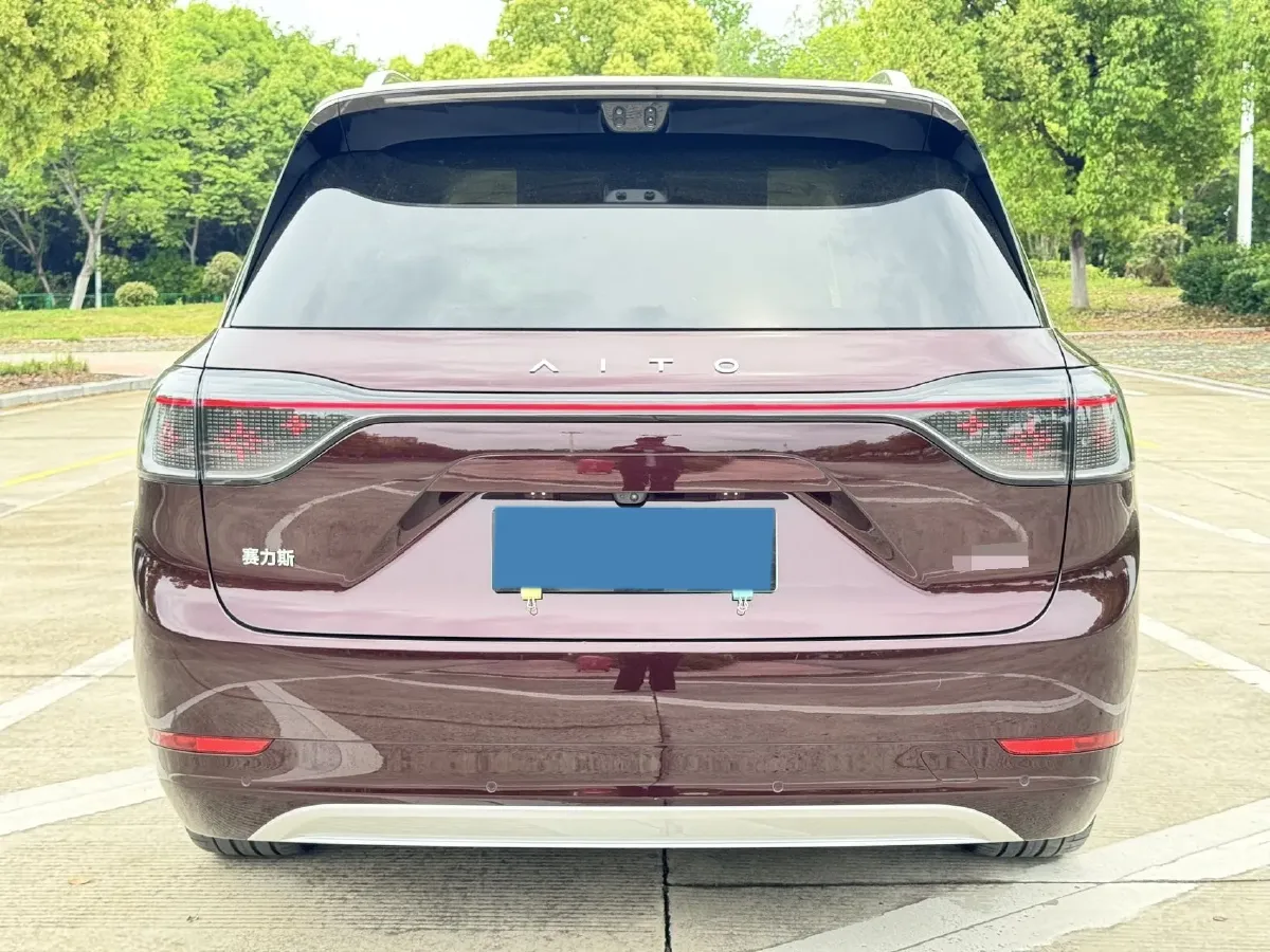 2025 AITO AITO M9 REEV 160HP REEV 52KWH,autocango,china used car exporter,china ev exporter,chinese used car exporter,chinese used ev exporter