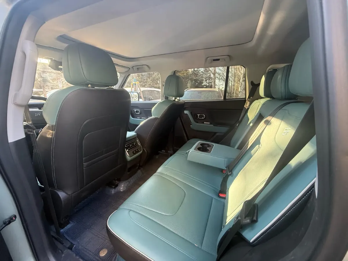 2025 Jetour Traveller 2.0T 254HP L4 7DCT,autocango,china used car exporter,china ev exporter,chinese used car exporter,chinese used ev exporter