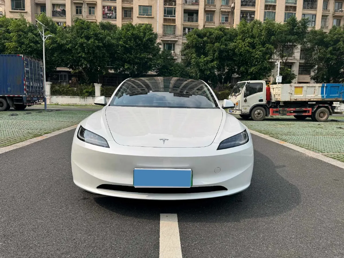 2023 Buick EnvisionPlus 2.0T 237HP L4 9AT,autocango,china used car exporter,china ev exporter,chinese used car exporter,chinese used ev exporter