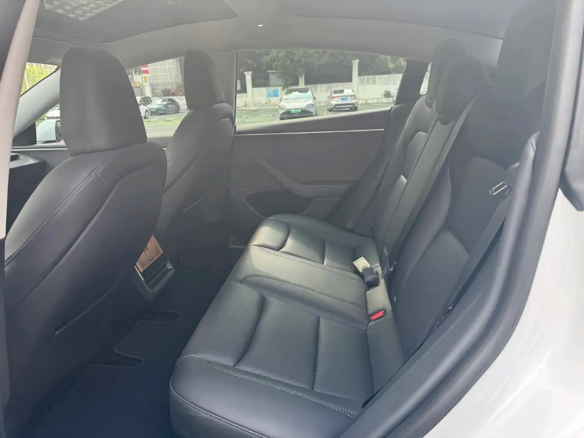 2023 Buick EnvisionPlus 2.0T 237HP L4 9AT,autocango,china used car exporter,china ev exporter,chinese used car exporter,chinese used ev exporter