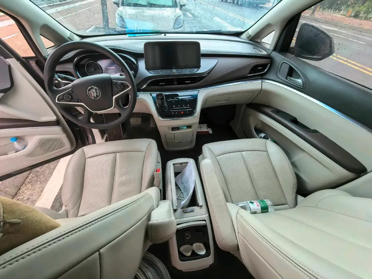 2023 Buick GL8 2.0T 237HP L4 9AT,autocango,china used car exporter,china ev exporter,chinese used car exporter,chinese used ev exporter