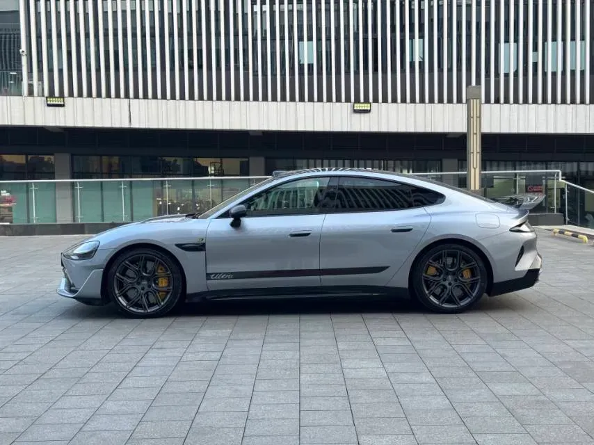 2025 MI SU7 Ultra BEV 93.7KWH,autocango,china used car exporter,china ev exporter,chinese used car exporter,chinese used ev exporter