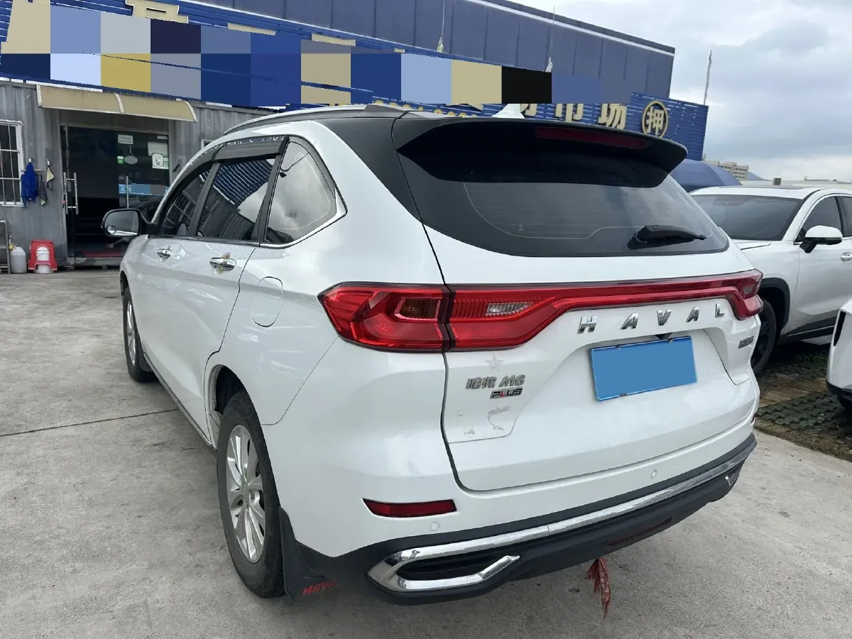 2021 Haval M6 1.5T 150HP L4 7DCT,autocango,china used car exporter,china ev exporter,chinese used car exporter,chinese used ev exporter