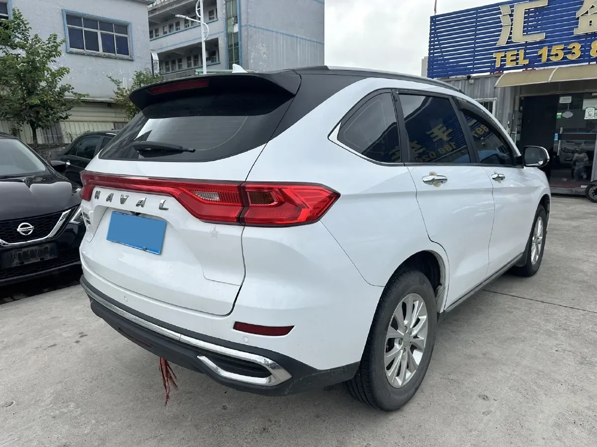2021 Haval M6 1.5T 150HP L4 7DCT,autocango,china used car exporter,china ev exporter,chinese used car exporter,chinese used ev exporter