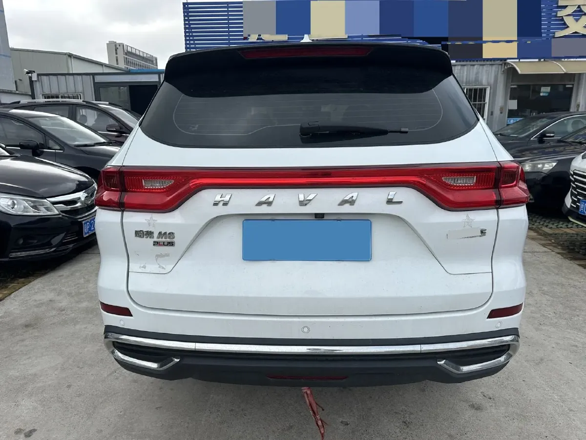 2021 Haval M6 1.5T 150HP L4 7DCT,autocango,china used car exporter,china ev exporter,chinese used car exporter,chinese used ev exporter