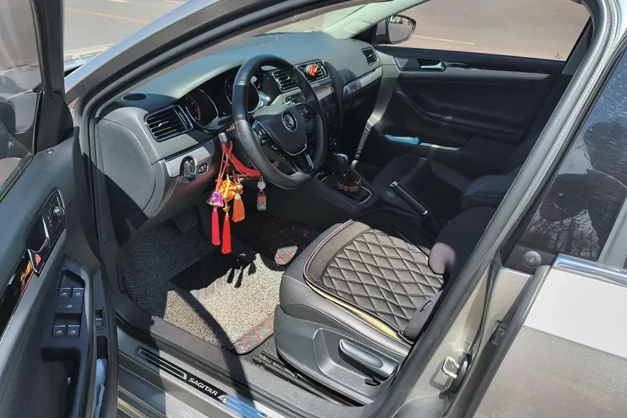 2018 Volkswagen Sagitar 1.2T 110HP L4 7DCT,autocango,china used car exporter,china ev exporter,chinese used car exporter,chinese used ev exporter