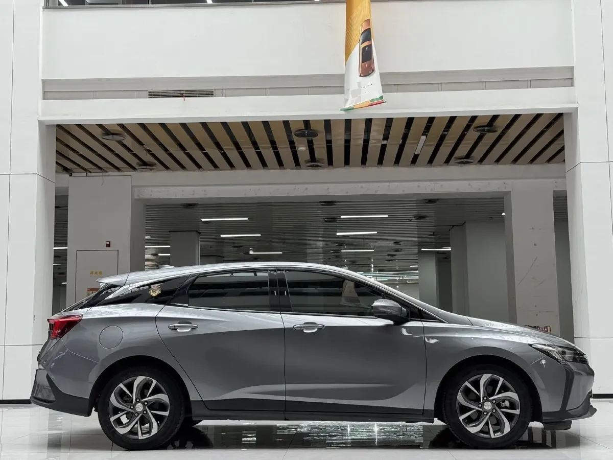 2022 Buick Velite 6 1.5L 102HP L4 E-CVT PHEV 9.5KWH,autocango,china used car exporter,china ev exporter,chinese used car exporter,chinese used ev exporter