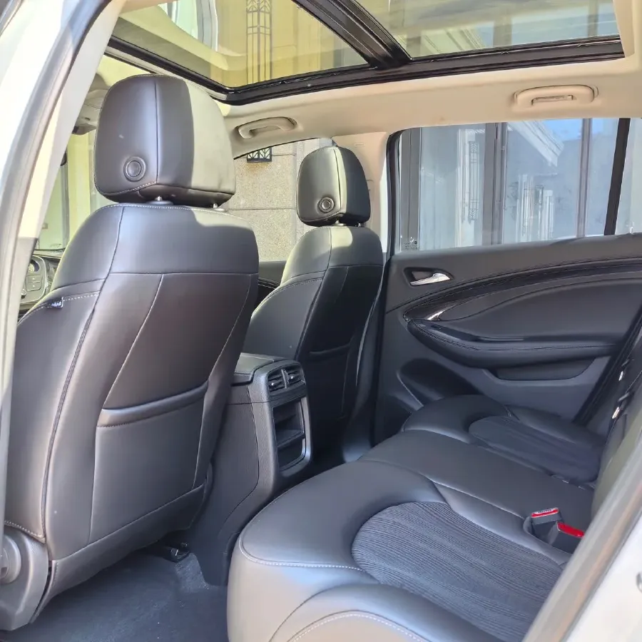 2021 Buick EnvisionPlus 1.5T 169HP L4 7DCT,autocango,china used car exporter,china ev exporter,chinese used car exporter,chinese used ev exporter