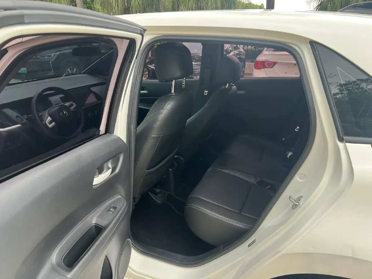 2021 Honda Fit 1.5L 131HP L4 CVT,autocango,china used car exporter,china ev exporter,chinese used car exporter,chinese used ev exporter