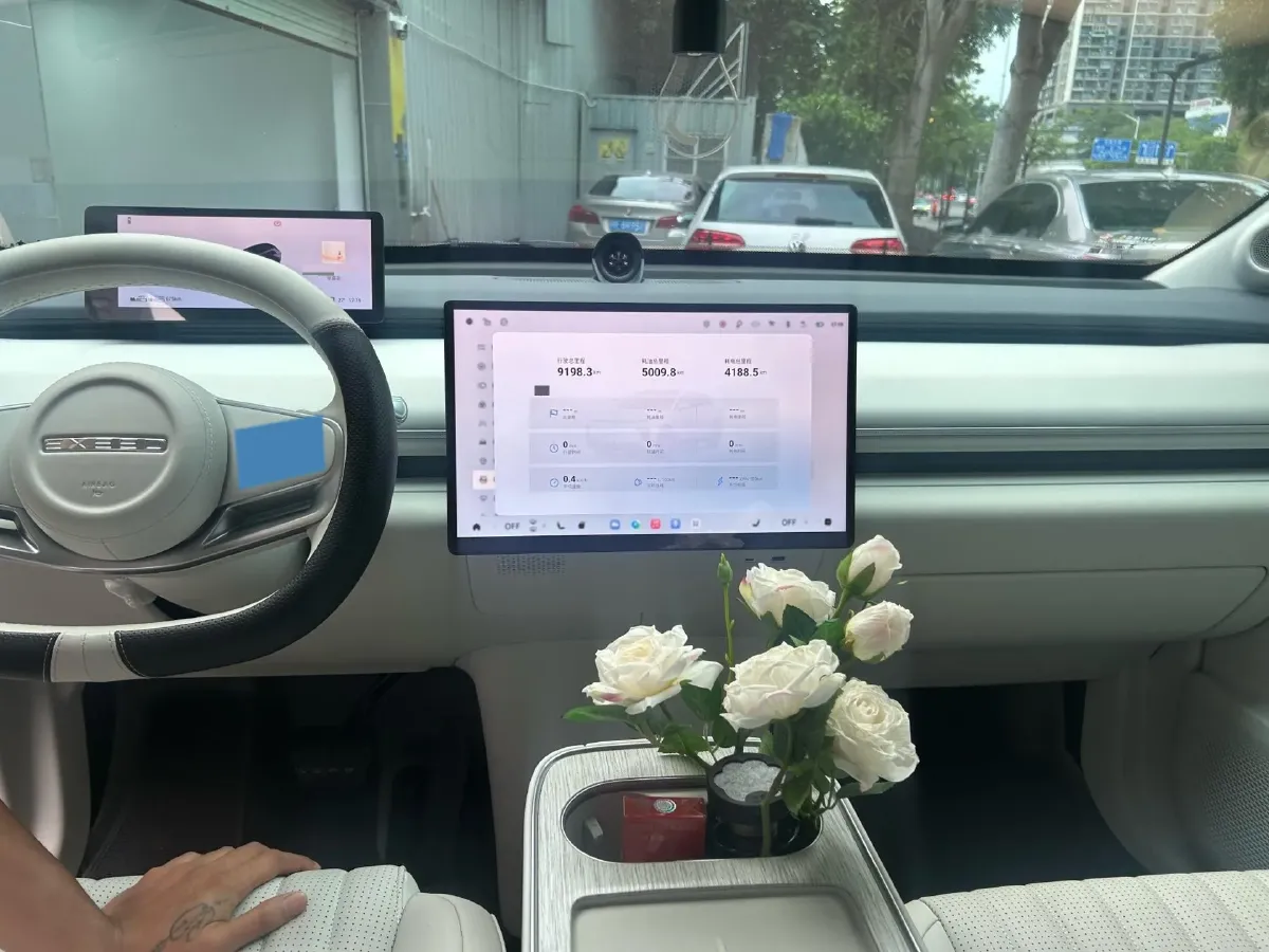 2025 Exceed Sterra ET REEV 156HP REEV,autocango,china used car exporter,china ev exporter,chinese used car exporter,chinese used ev exporter